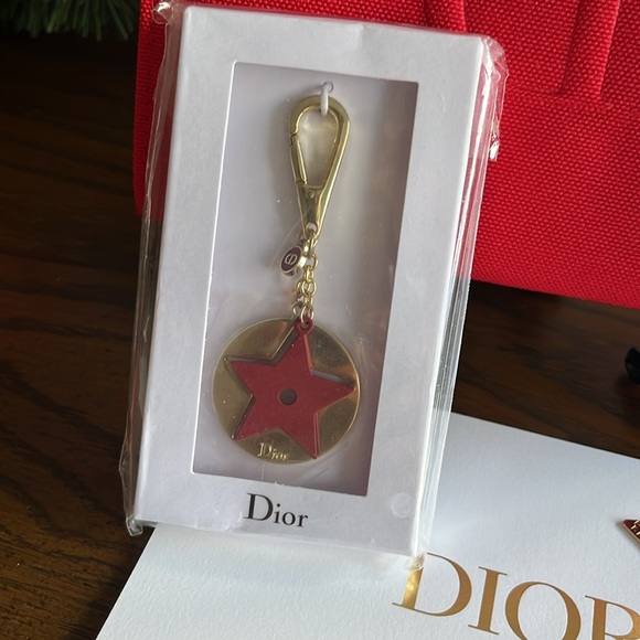 DIOR LUCKY STAR BAG CHARM - Picture 1 of 4